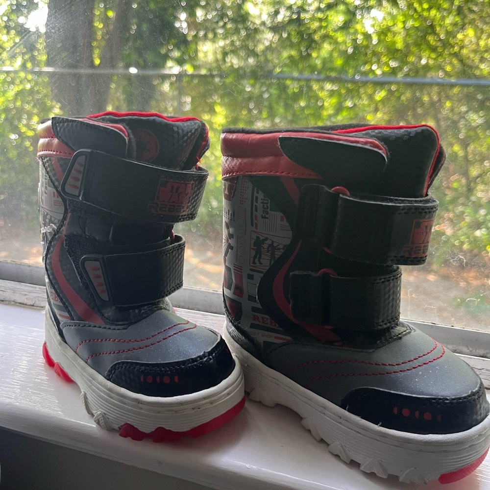 Star Wars Rebels Kids Light Up Winter Boots